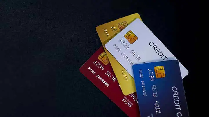 Кредитные карты с рассрочкой: скрытые условия банков