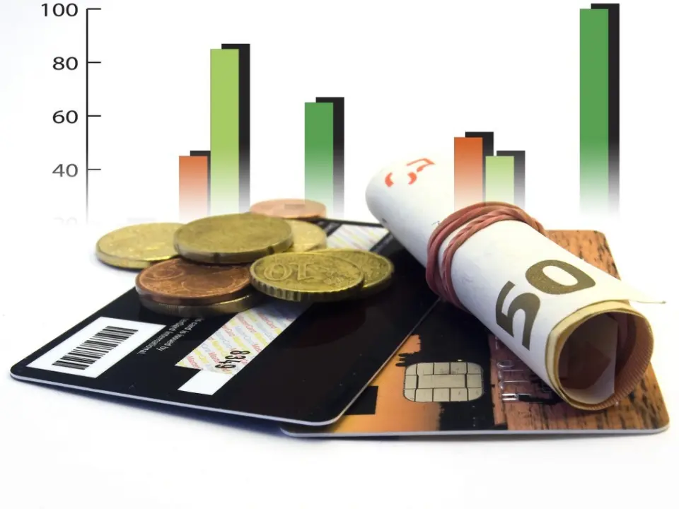 Какие навыки нужны, чтобы работать с банковскими продуктами и кредитами